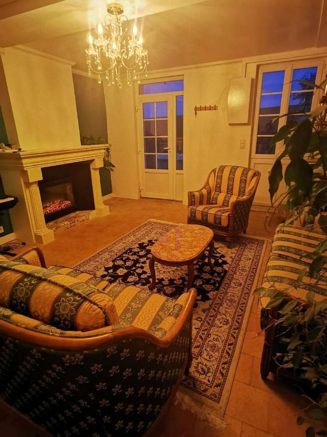 La Montrieuse, Chambre Individuelle Avec Sauna Et Baignoire Spa Naveil Bagian luar foto